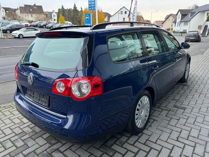 Gebraucht VW Passat 102 PS (75 kW) 2007 Blau Kombi