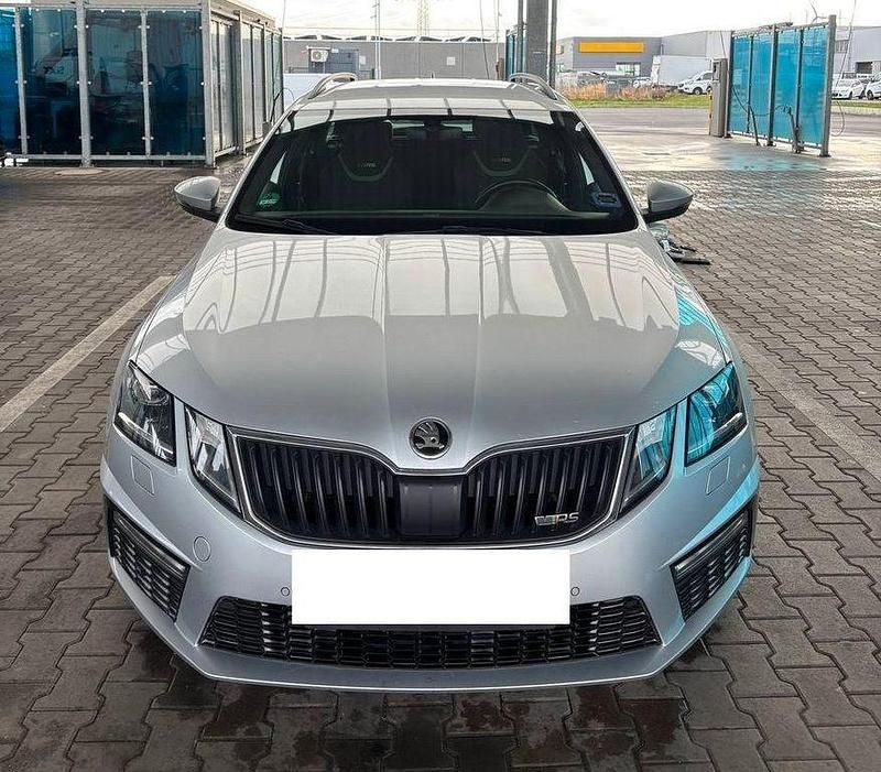 Gebraucht Skoda Octavia RS 184 PS (135 kW) 2018 Silber Kombi