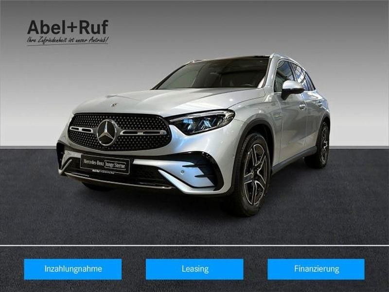 Silber Gebraucht 2024 Mercedes GLC200 AMG SUV | 52.479 € (Fairer Preis) - Bild 1/4
