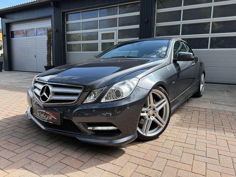 Gebraucht Mercedes E350 AMG 265 PS (194 kW) 2012 Grau Cabrio