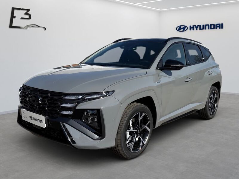 Grau Neu 2025 Hyundai Tucson N Line SUV | 43.490 € (Teuer) - Bild 1/4