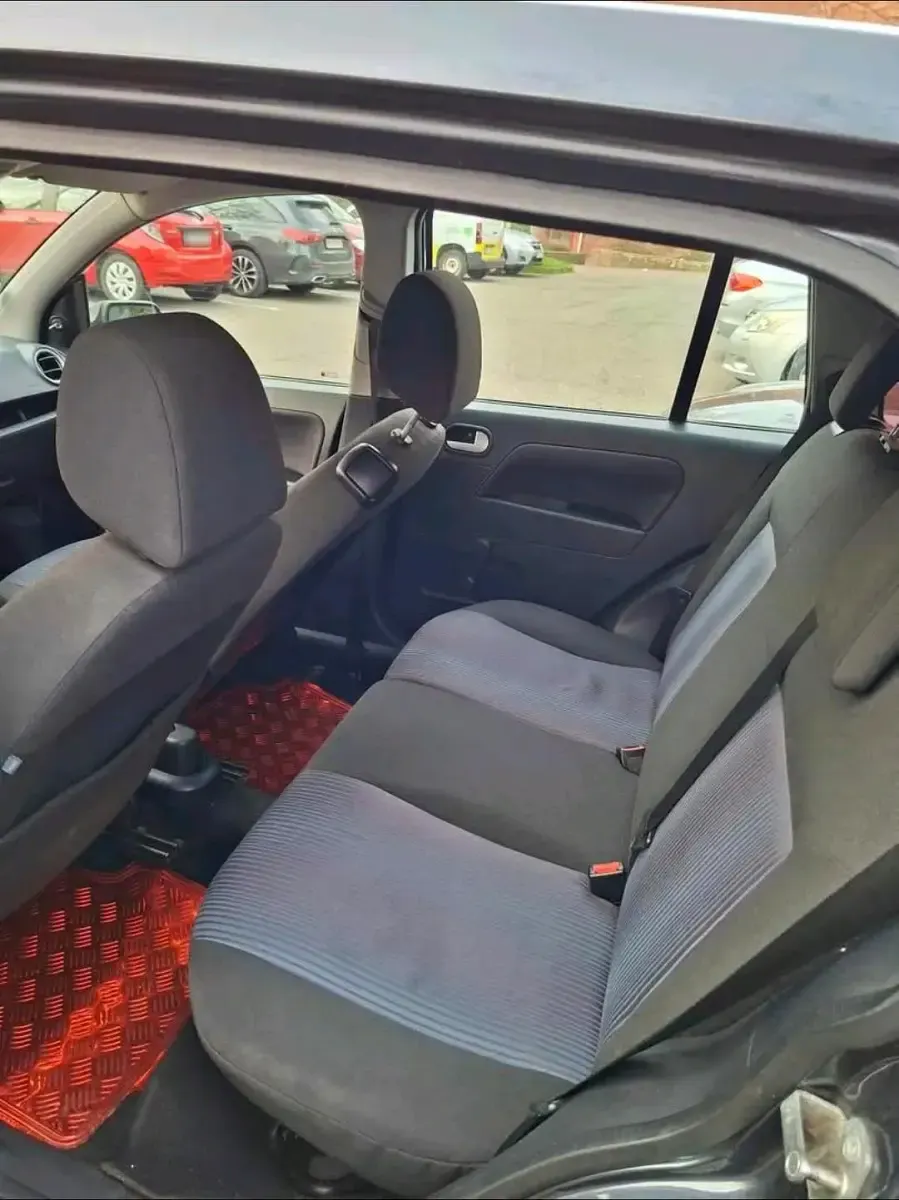 Gebraucht Ford Fusion 80 PS (58 kW) 2007 Grau Kleinwagen