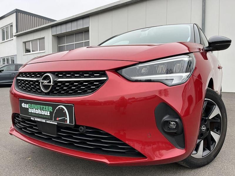 Rot Gebraucht 2021 Opel Corsa-e Elegance Kleinwagen | 13.860 € (Guter Preis) - Bild 1/4
