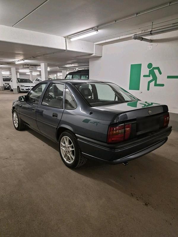 Gebraucht Opel Vectra 71 PS (52 kW) 1995 Grau Limousine