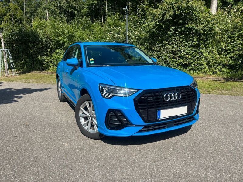 Blau Gebraucht 2019 Audi Q3 S-Line SUV | 26.000 € (Guter Preis) - Bild 1/2