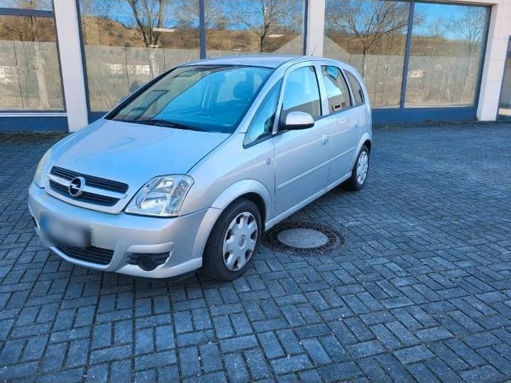 Silber Gebraucht 2006 Opel Meriva Van / Kleinbus | 1.000 € (Superpreis) - Bild 1/4