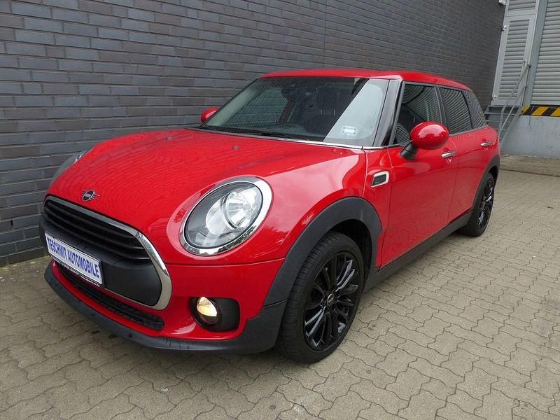 Gebraucht Mini One Clubman 102 PS (75 kW) 2018 Rot Kombi