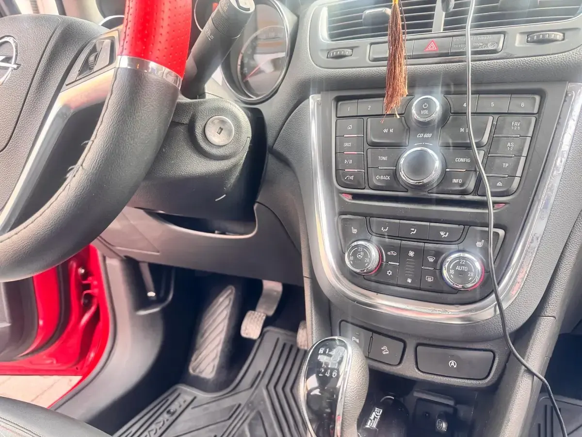 Gebraucht Opel Mokka X 140 PS (102 kW) 2015 Rot SUV