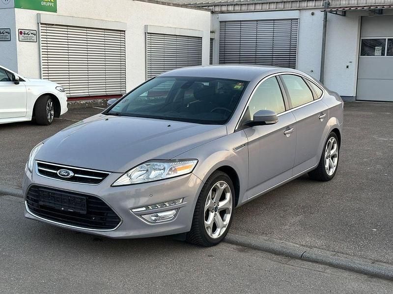 Gebraucht Ford Mondeo Titanium 203 PS (149 kW) 2012 Grau Limousine