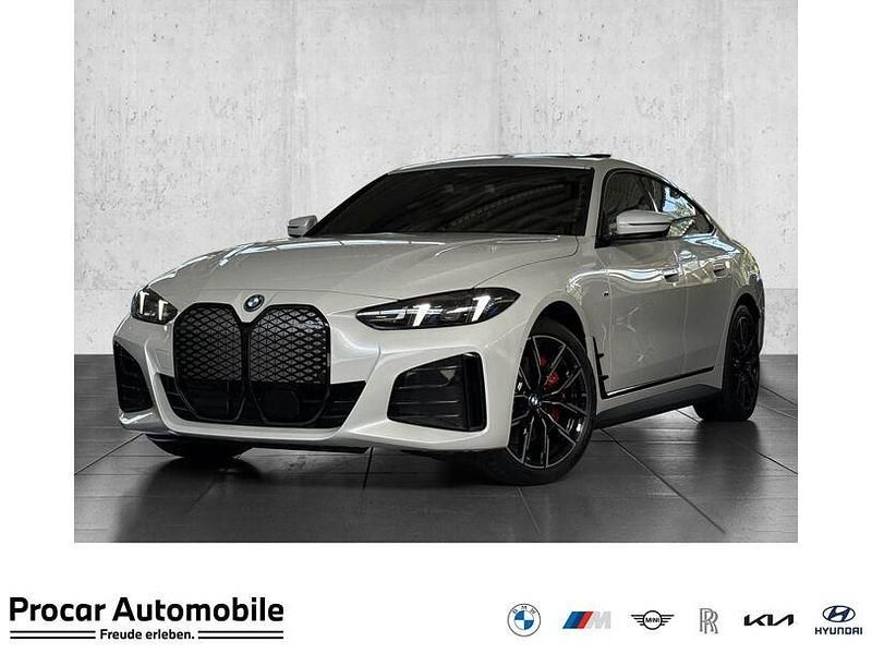 Weiß Gebraucht 2024 BMW i4 Sport Line Limousine | 56.390 € - Bild 1/4
