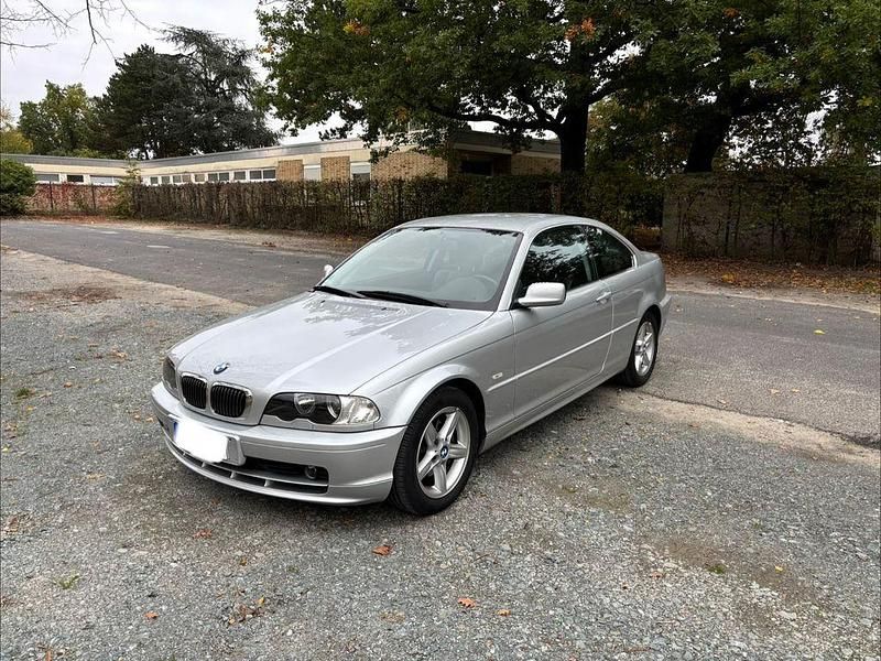 Silber Gebraucht 2000 BMW 320 Coupé | 14.490 € - Bild 1/4