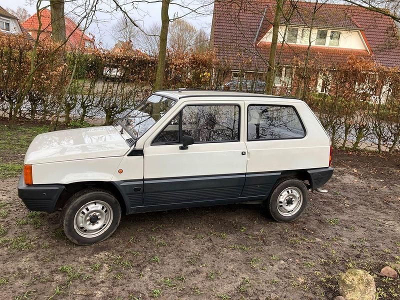 Usata Fiat Panda 34 CV (25 kW) 1985 Bianco Utilitaria