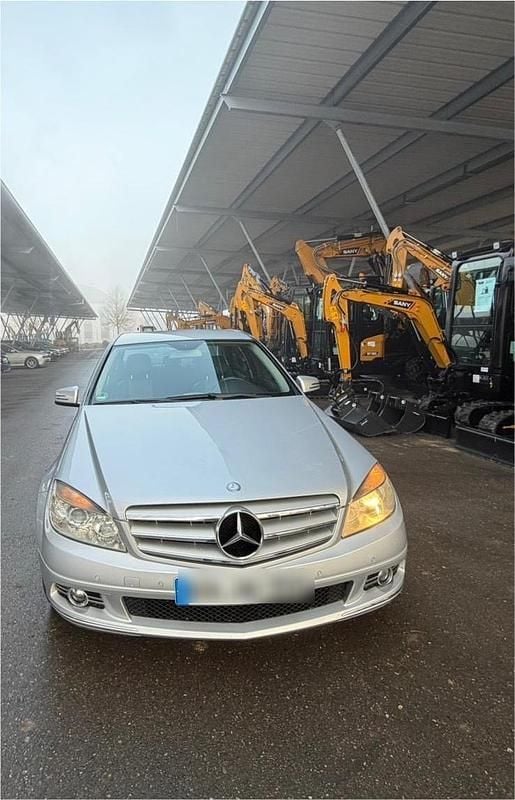 Gebraucht Mercedes C220 170 PS (125 kW) 2011 Grau Limousine