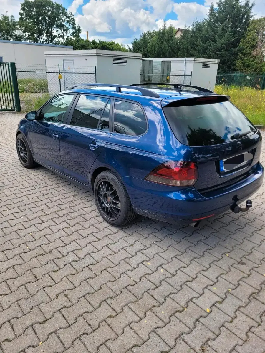 Gebraucht VW Golf VII 105 PS (77 kW) 2012 Blau Kombi