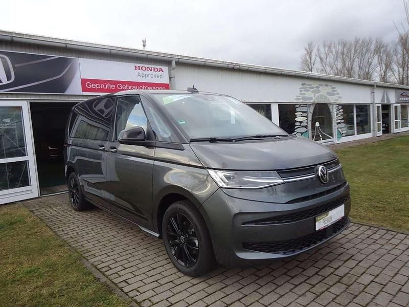 Gebraucht VW Multivan Edition 150 PS (110 kW) 2023 Indiumgrau metallic Van
