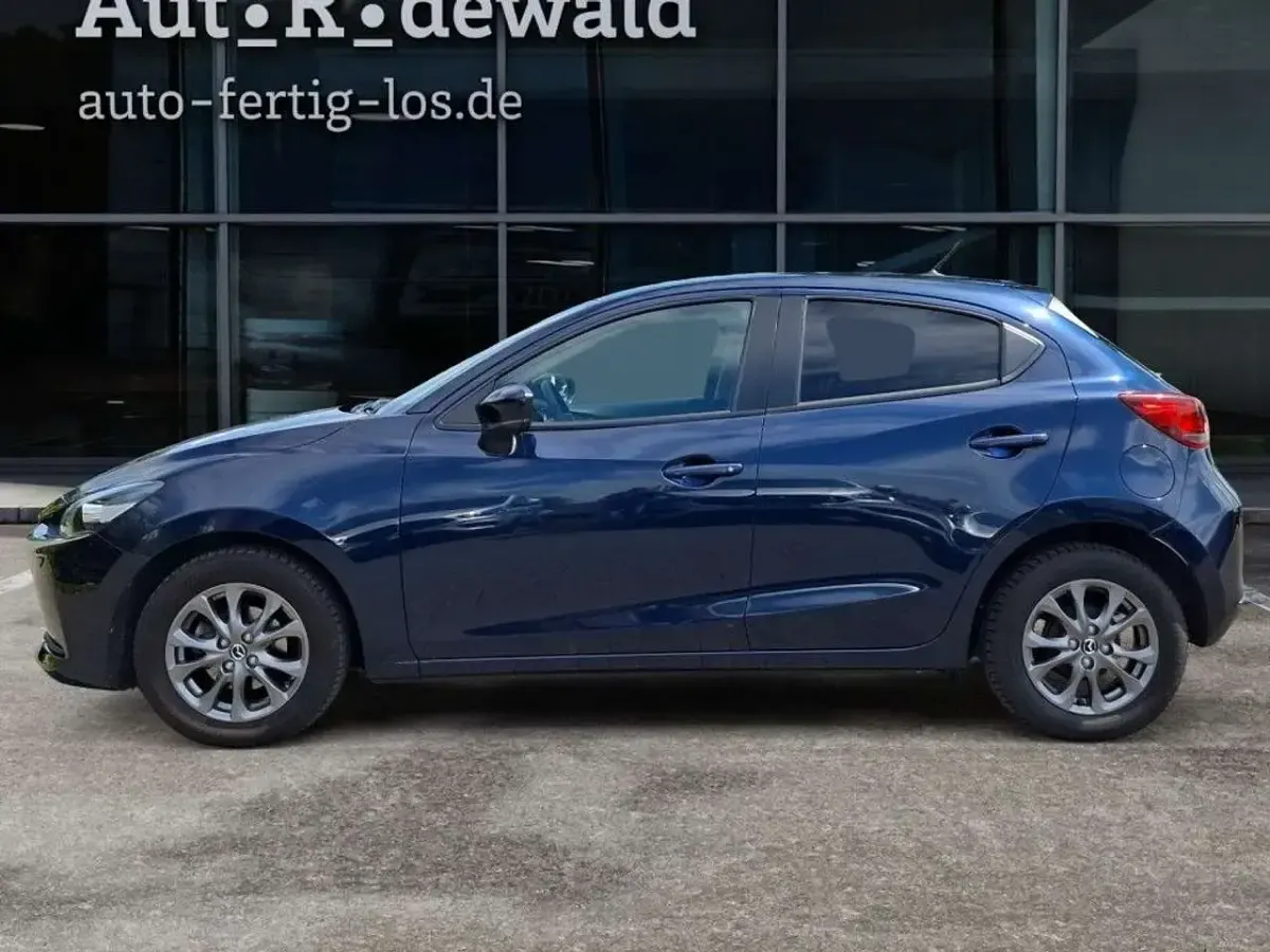 Gebraucht Mazda 2 Exclusive-Line 90 PS (66 kW) 2021 Mitternachtsblau metallic Kleinwagen