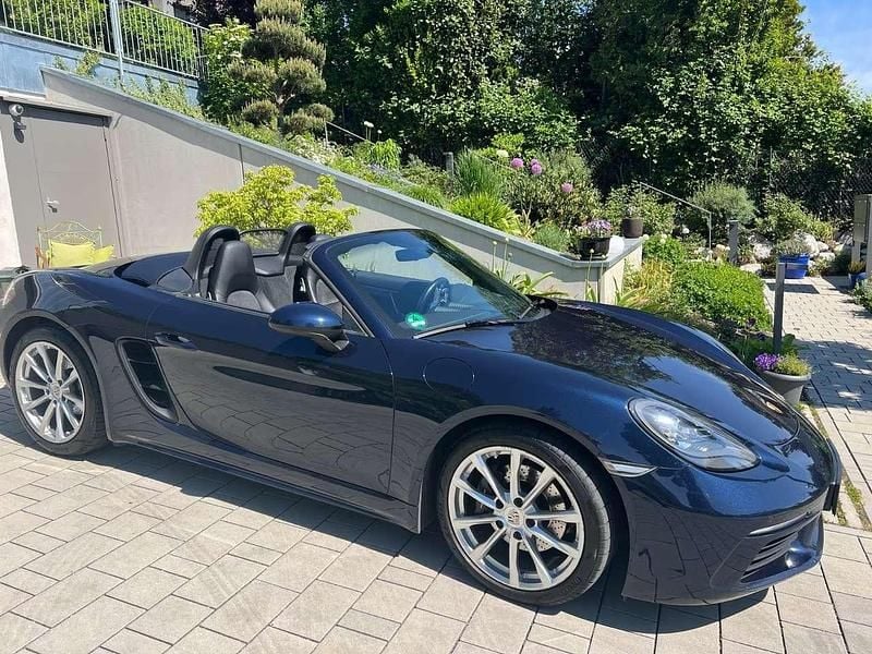 Blau Gebraucht 2017 Porsche 718 Boxster Cabrio | 45.000 € (Guter Preis) - Bild 1/4