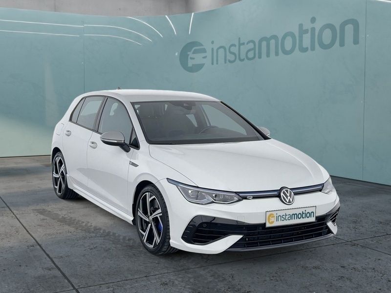 Weiß Gebraucht 2021 VW Golf VIII R Limousine | 36.420 € (Fairer Preis) - Bild 1/4