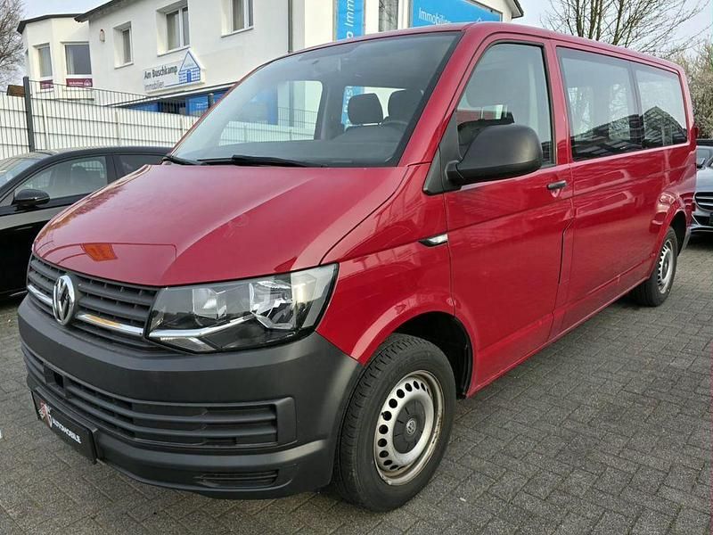Gebraucht VW Transporter 102 PS (75 kW) 2017 Rot Van