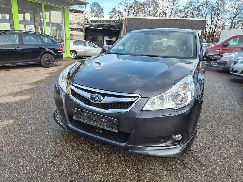 Gebraucht Subaru Legacy 167 PS (122 kW) 2011 Grau Limousine