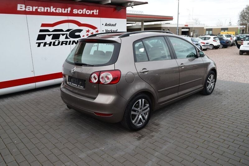 Gebraucht VW Golf Plus Comfortline 122 PS (89 kW) 2009 Braun Van / Kleinbus