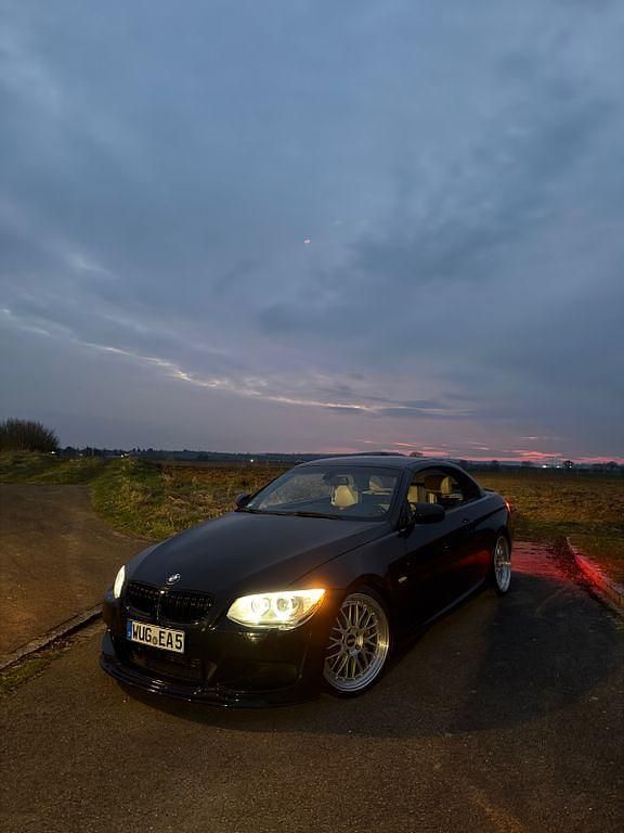 Gebraucht BMW 335 Cabriolet Performance 306 PS (225 kW) 2011 Schwarz Cabrio