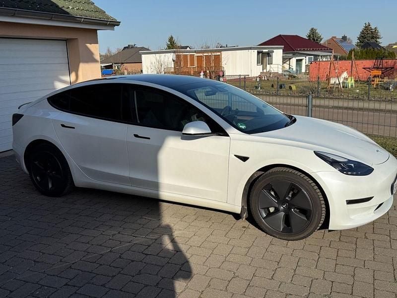 Gebraucht Tesla Model 3 366 kW (498 PS) 2023 Weiß Limousine