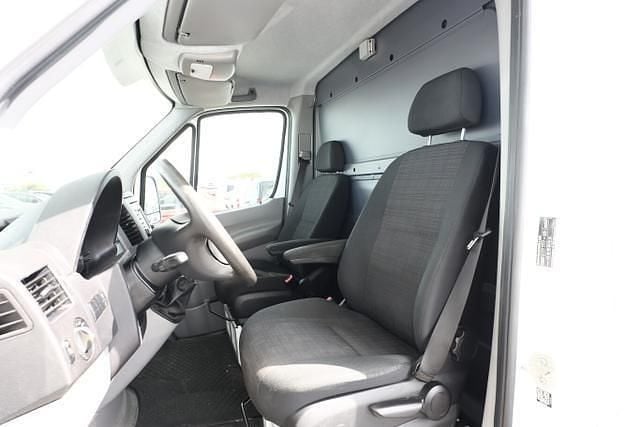 Gebraucht Mercedes Sprinter 143 PS (105 kW) 2018 Arktikweiß arktikweiß arktikweiß Van