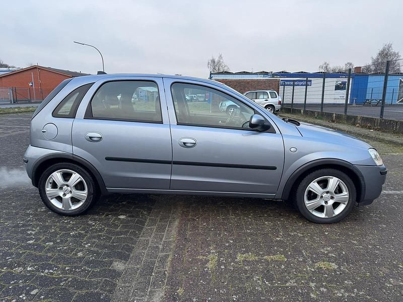 Gebraucht Opel Corsa 75 PS (55 kW) 2005 Grau Kleinwagen