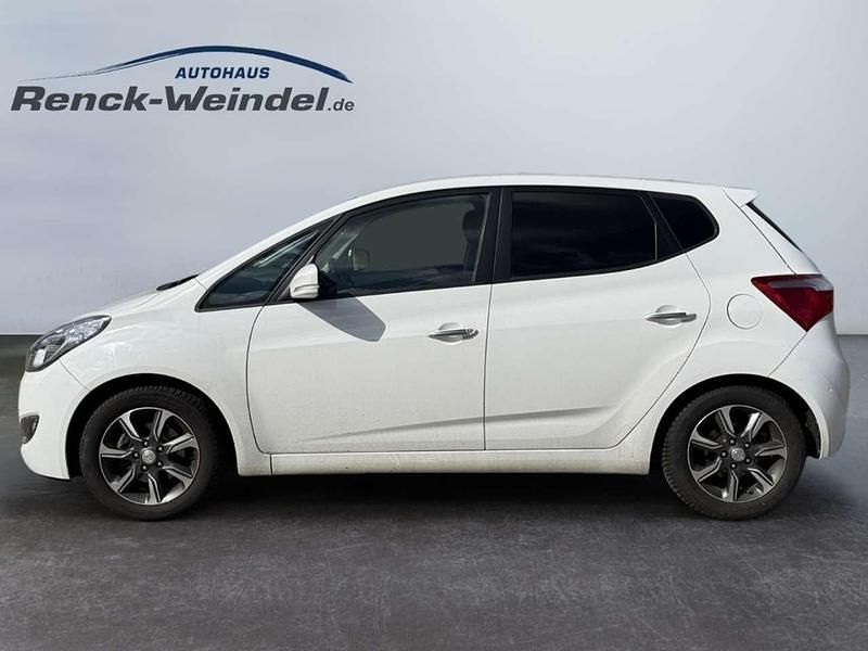 Gebraucht Hyundai ix20 Space Plus 125 PS (91 kW) 2018 Weiss Kleinwagen
