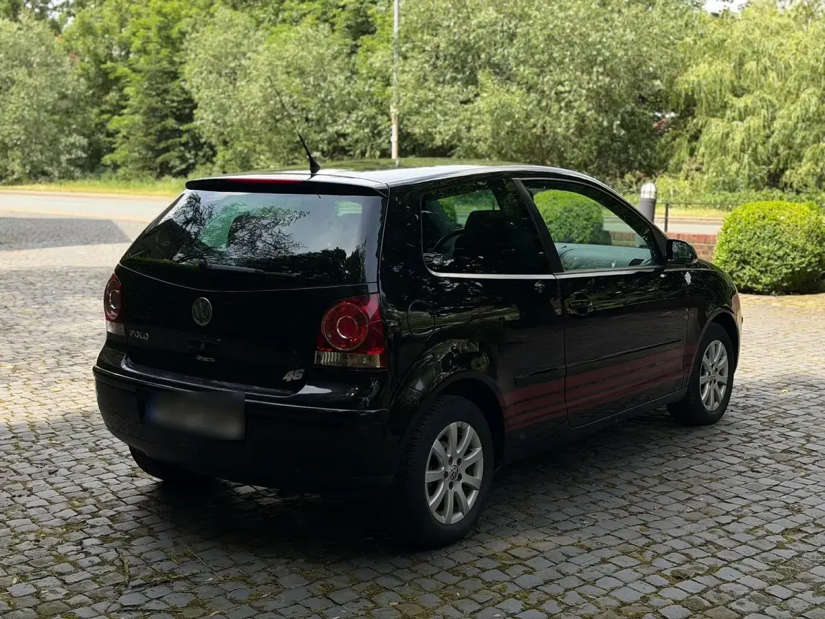 Gebraucht VW Polo 85 PS (62 kW) 2008 Schwarz Kleinwagen