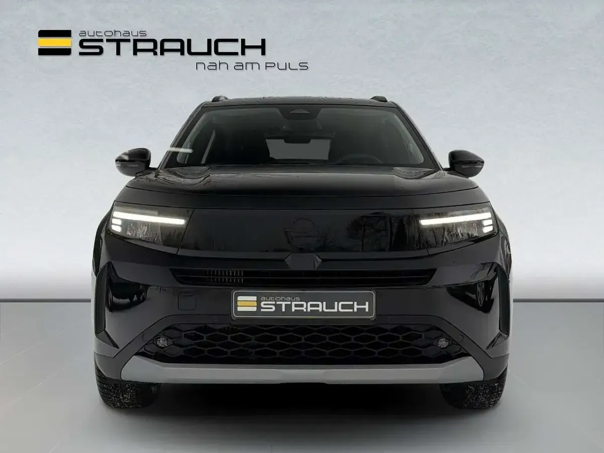 Neu Opel Frontera 110 PS (80 kW) 2025 Schwarz SUV