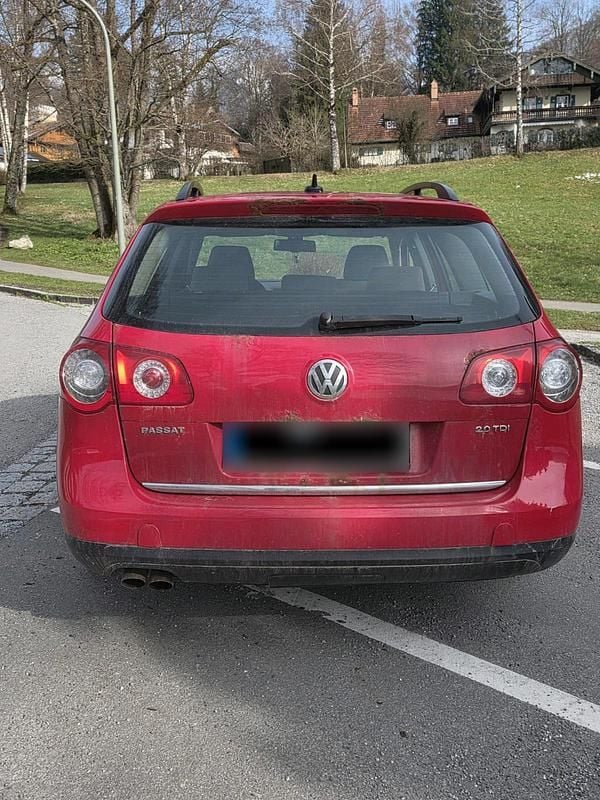 Gebraucht VW Passat 140 PS (102 kW) 2007 Rot Kombi