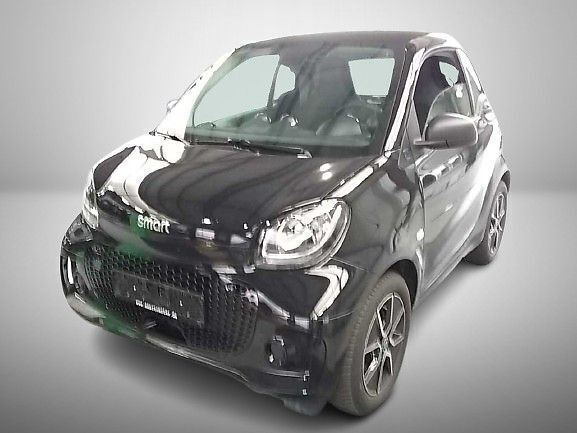 Schwarz Gebraucht 2023 Smart ForTwo Electric Drive Passion Coupé | 11.249 € (Guter Preis) - Bild 1/3