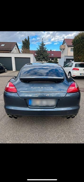 Gebraucht Porsche Panamera 4S 400 PS (294 kW) 2009 Blau Limousine