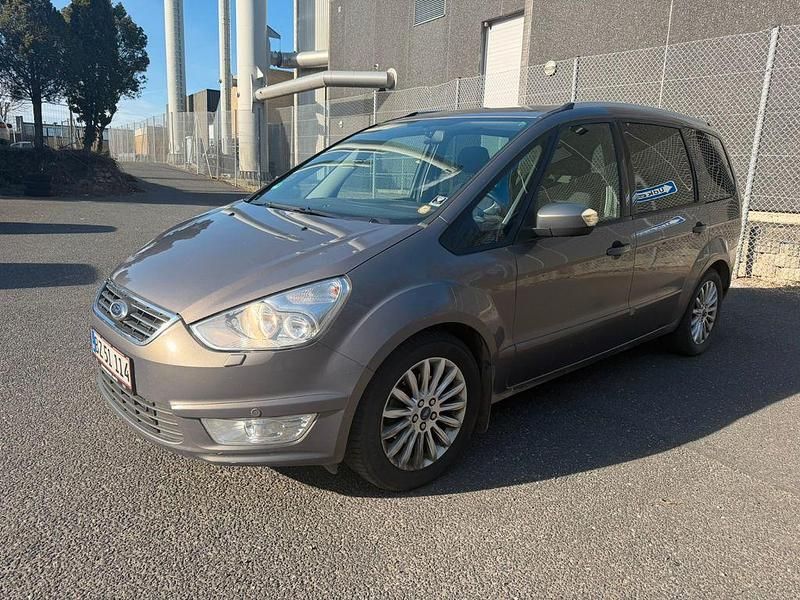 Gebraucht Ford Galaxy Titanium 163 PS (119 kW) 2012 Van / Kleinbus