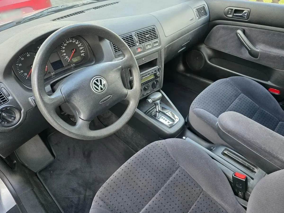 Gebraucht VW Golf III 101 PS (74 kW) 1999 Silber Limousine