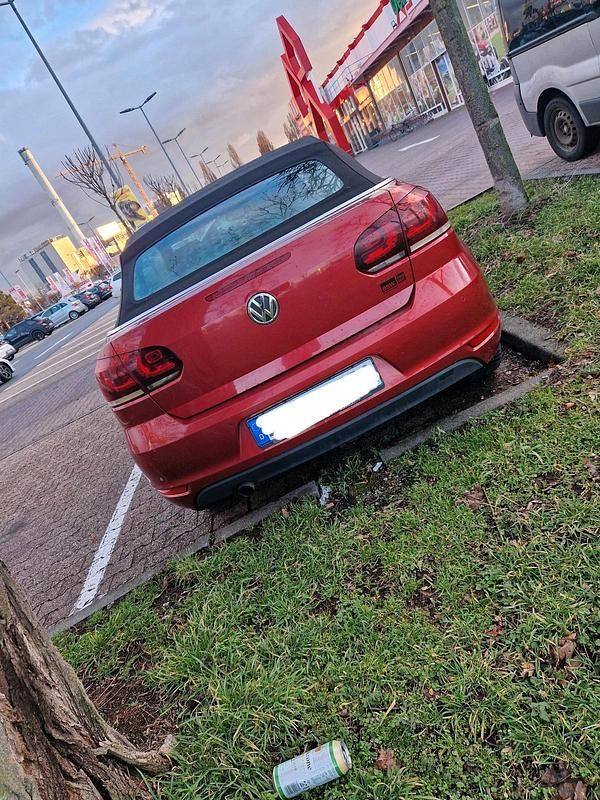 Gebraucht VW Golf Cabriolet 105 PS (77 kW) 2012 Rot Cabrio