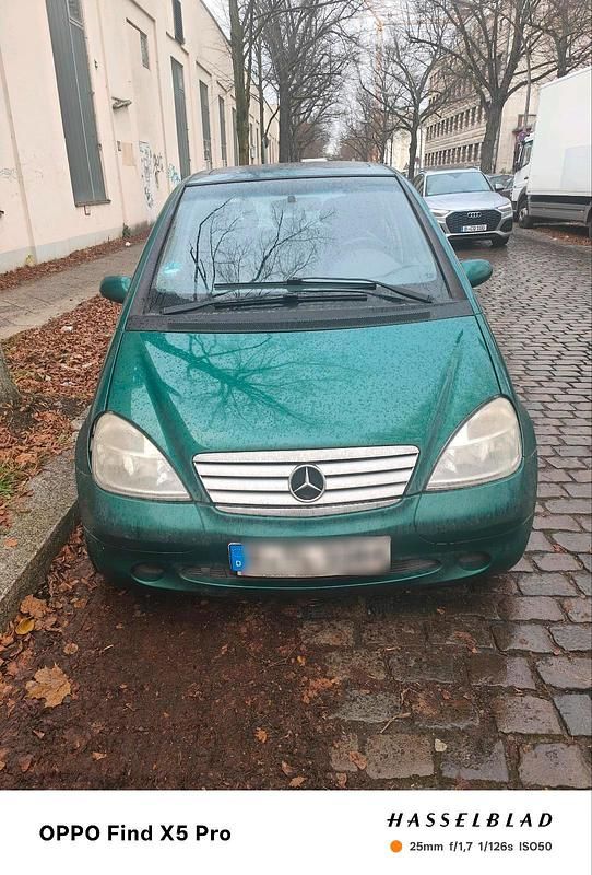 Grün Gebraucht 1999 Mercedes A140 Kleinwagen | 1.600 € (Fairer Preis) - Bild 1/4