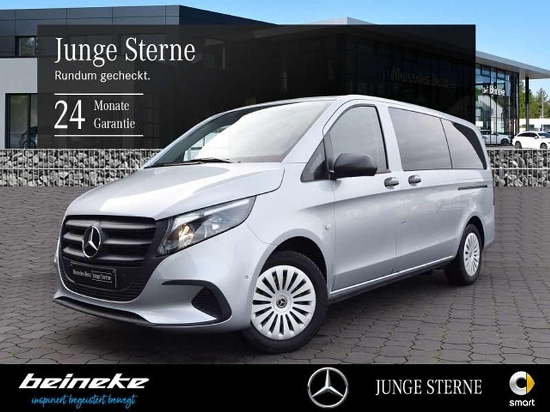 Hightechsilber Gebraucht 2024 Mercedes Vito Kombi | 48.778 € - Bild 1/4