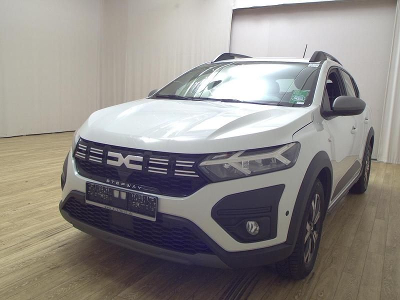 Gebraucht Dacia Sandero Expression 110 PS (80 kW) 2023 Weiss Limousine