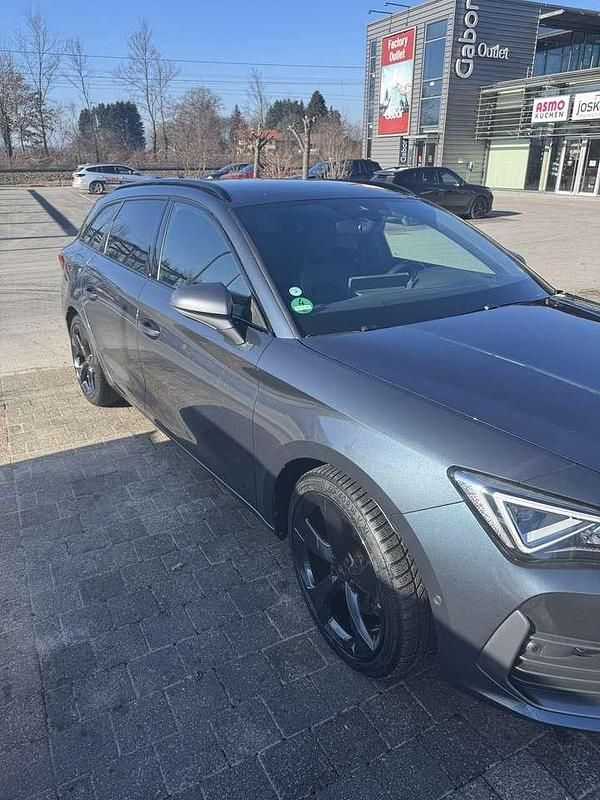 Second-hand Cupra Leon 150 CP (110 kW) 2023 Berlinǎ