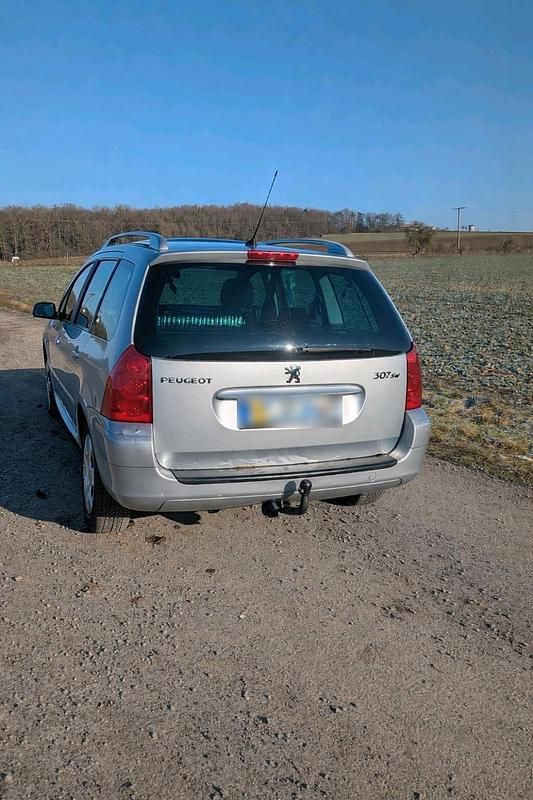 Gebraucht Peugeot 307 109 PS (80 kW) 2007 Silber Kombi
