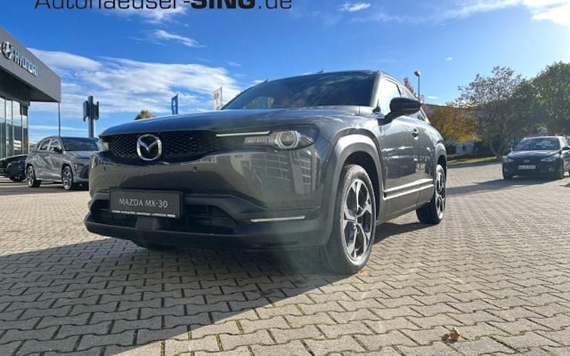 Machine grey Gebraucht 2023 Mazda MX30 Makoto SUV | 24.190 € (Superpreis) - Bild 1/4