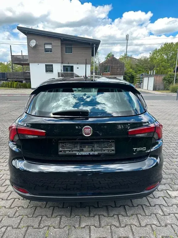 Gebraucht Fiat Tipo Pop 95 PS (69 kW) 2019 Schwarz Limousine