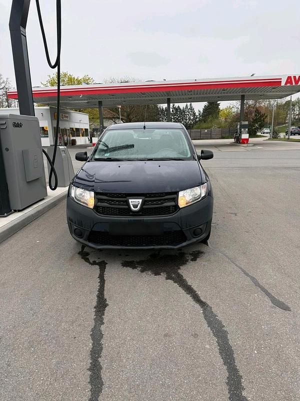 Gebraucht Dacia Sandero 75 PS (55 kW) 2014 Blau Limousine