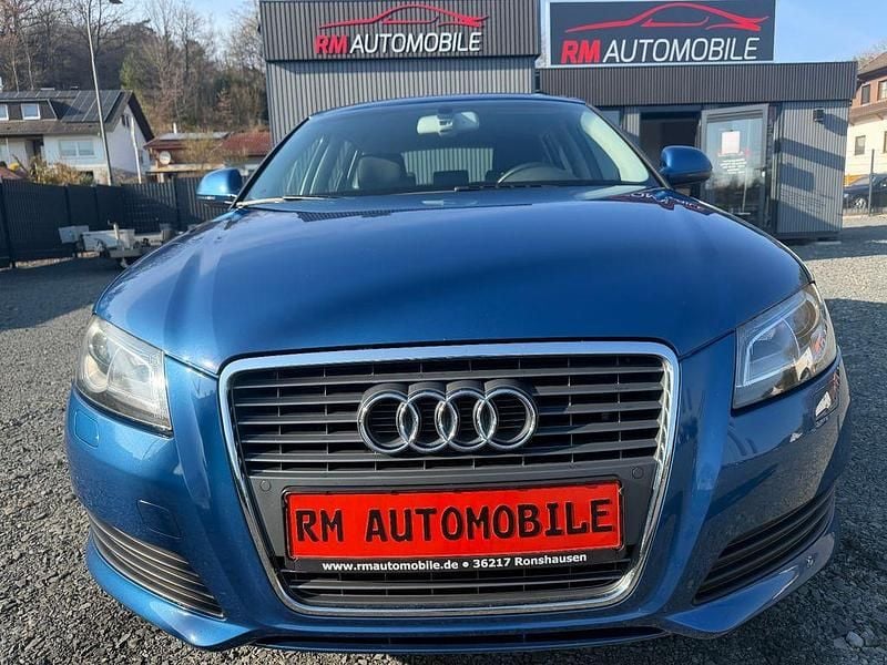 Gebraucht Audi A3 Attraction 160 PS (117 kW) 2009 Blau Kleinwagen