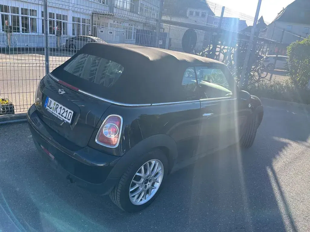 Gebraucht Mini One Cabriolet 98 PS (72 kW) 2015 Schwarz Cabrio