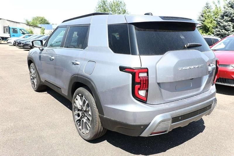 Neu Ssangyong (KGM) Torres 163 PS (119 kW) 2025 Space black SUV