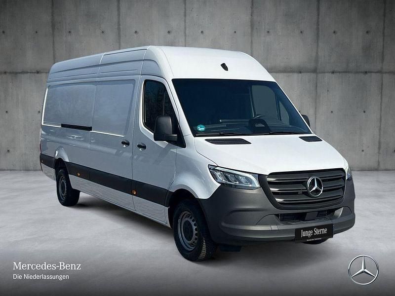 Gebraucht Mercedes Sprinter 170 PS (125 kW) 2024 Weiß Van